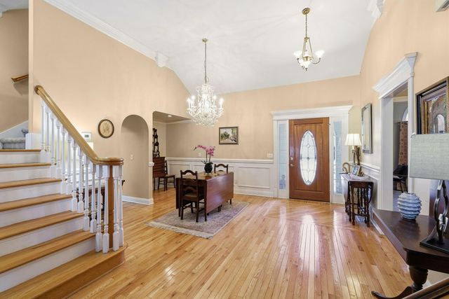 6817 Chiswick Drive, Chattanooga, TN 37421