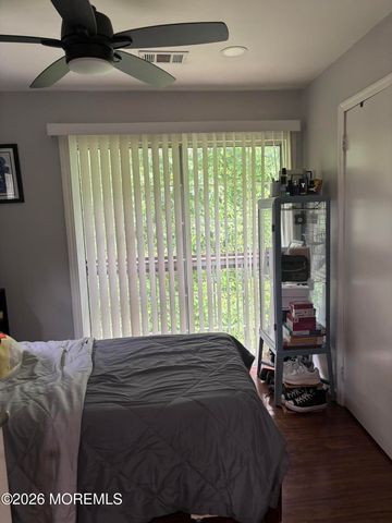 18-6 Augusta Court, Freehold, NJ 07728