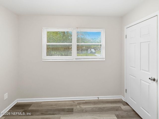 4823 DONNYBROOK Avenue, Jacksonville, FL 32208