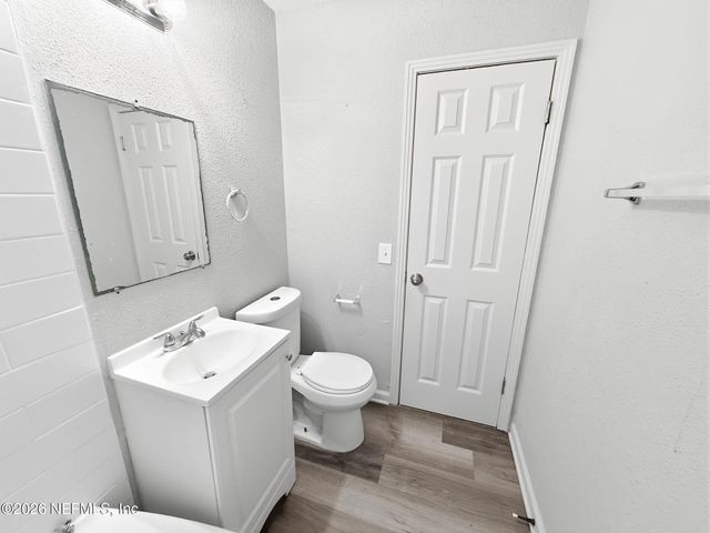 4823 DONNYBROOK Avenue, Jacksonville, FL 32208
