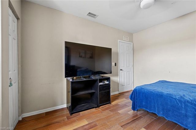 8657 Sumner AVE, Fort Myers, FL 33908