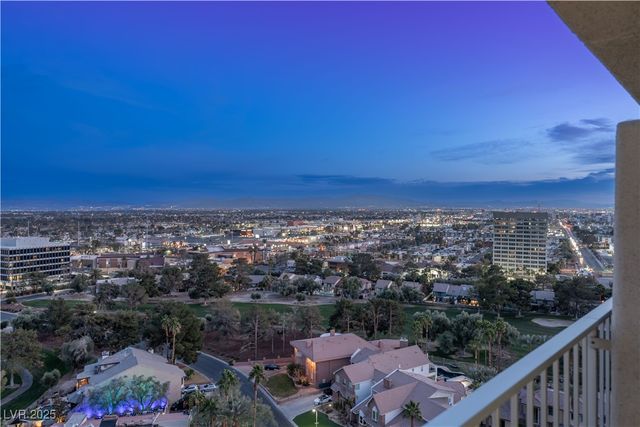 3111 Bel Air Drive 18F, Las Vegas, NV 89109