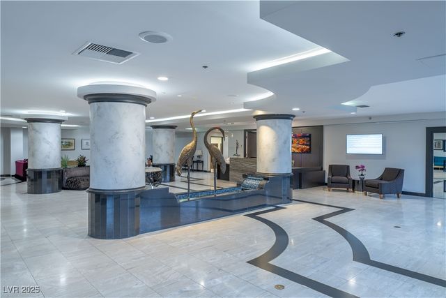 3111 Bel Air Drive 18F, Las Vegas, NV 89109