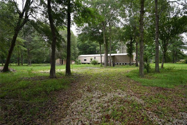 183 Road 3817, Cleveland, TX 77328