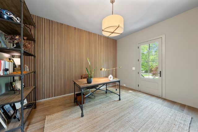 1706B Stokes Ln, Nashville, TN 37215