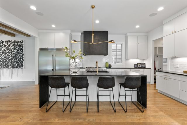 1706B Stokes Ln, Nashville, TN 37215