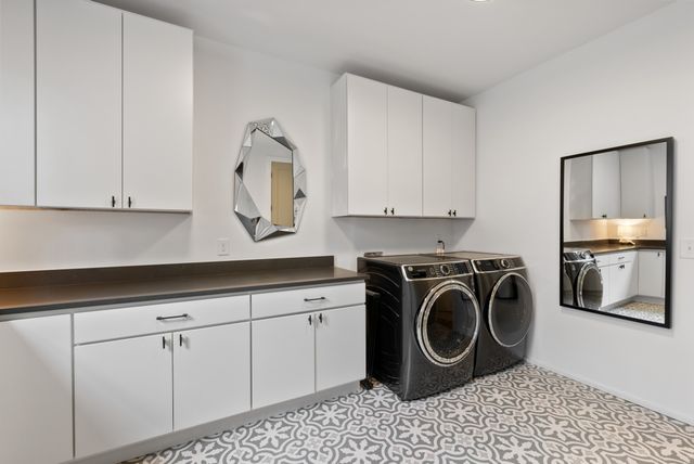 1706B Stokes Ln, Nashville, TN 37215