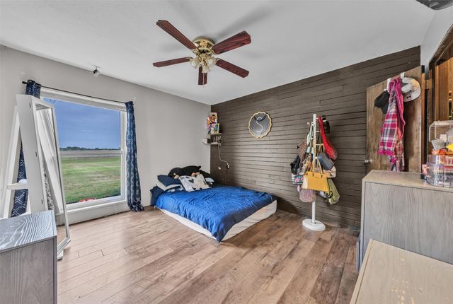 2432 Fm 55, Waxahachie, TX 75165