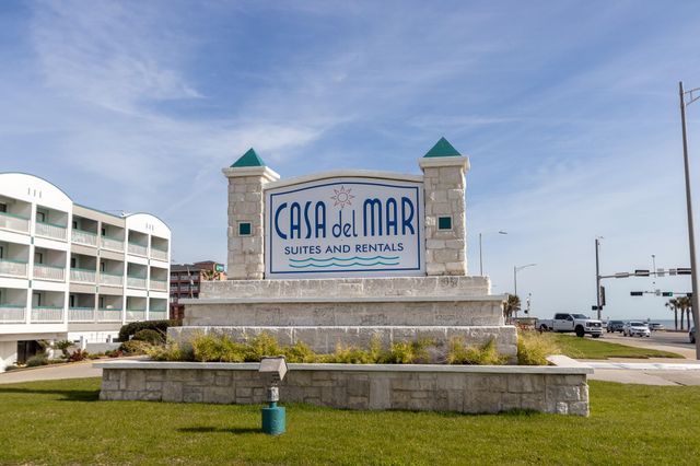 6102 Seawall Boulevard 140, Galveston, TX 77551
