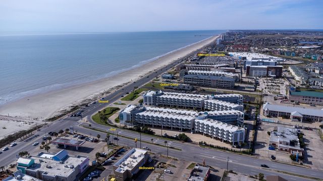 6102 Seawall Boulevard 140, Galveston, TX 77551