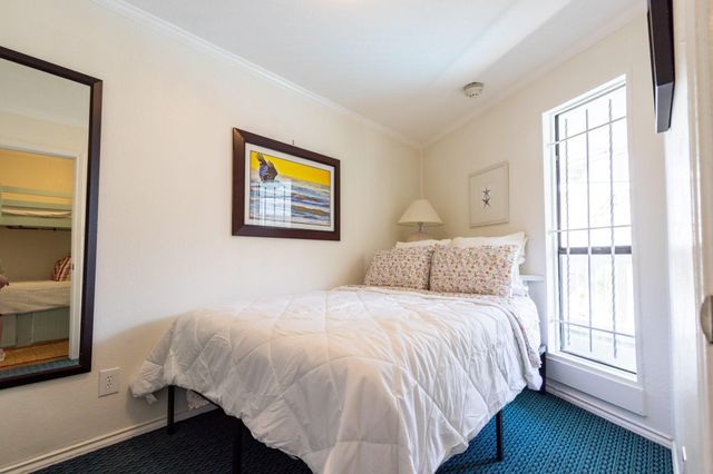 6102 Seawall Boulevard 140, Galveston, TX 77551