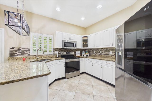 49 FANSHAWE LANE, Palm Coast, FL 32137