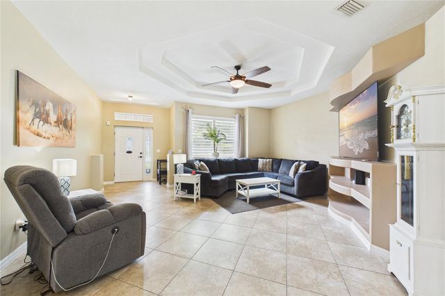 49 FANSHAWE LANE, Palm Coast, FL 32137