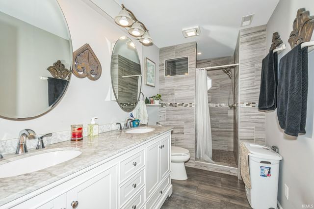 776 W Harsax Drive, Upland, IN 46989