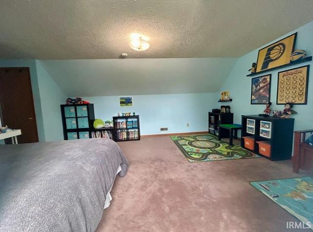 776 W Harsax Drive, Upland, IN 46989