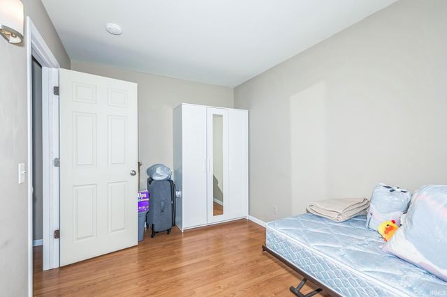 776 W Harsax Drive, Upland, IN 46989