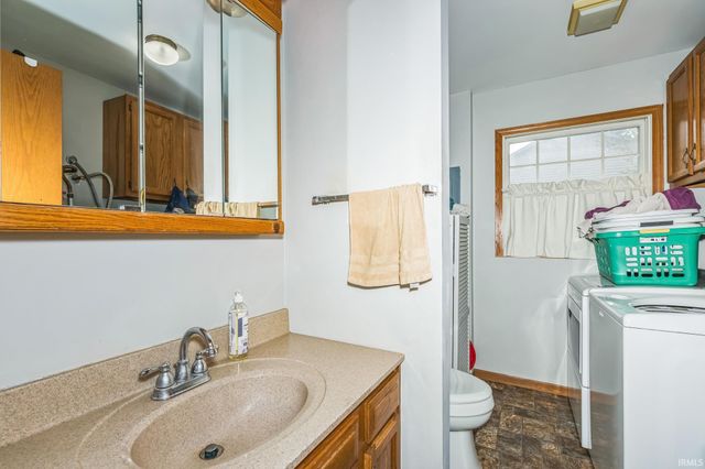 776 W Harsax Drive, Upland, IN 46989