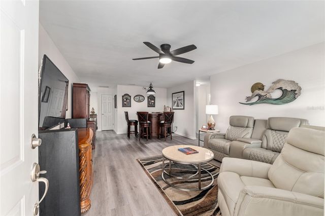 8889 SW 96TH STREET E, Ocala, FL 34481