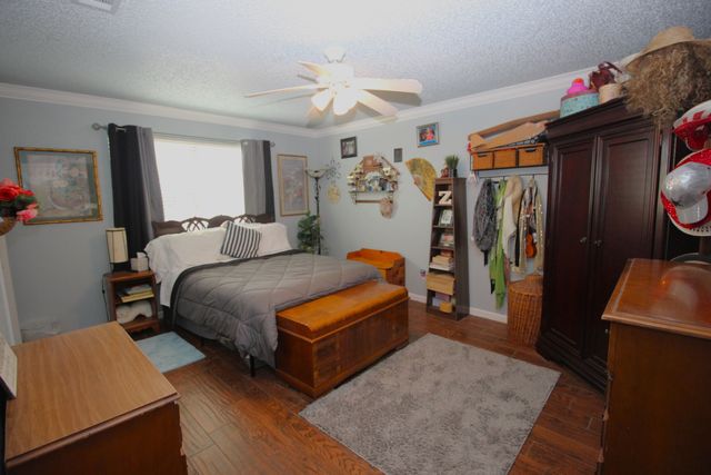 205 Mason Drive, Seven Points, TX 75143