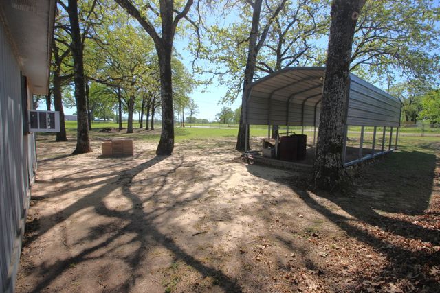 205 Mason Drive, Seven Points, TX 75143