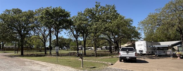 205 Mason Drive, Seven Points, TX 75143