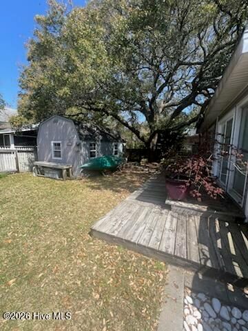 2812 Evans Street, Morehead City, NC 28557