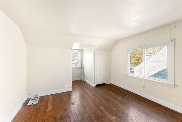 5876 N 42nd STREET, Milwaukee, WI 53209