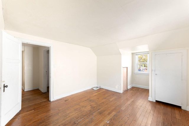 5876 N 42nd STREET, Milwaukee, WI 53209