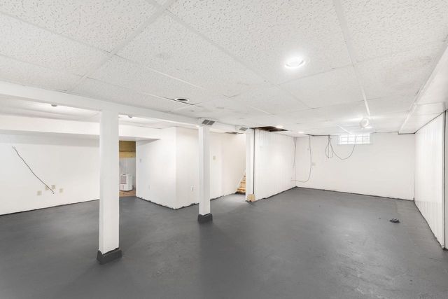 5876 N 42nd STREET, Milwaukee, WI 53209