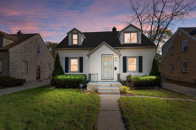 5876 N 42nd STREET, Milwaukee, WI 53209