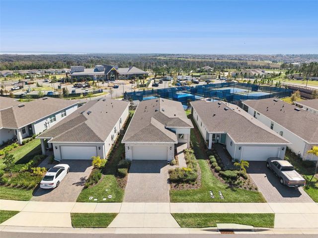 2766 PURPLE MEADOW COURT, Minneola, FL 34715