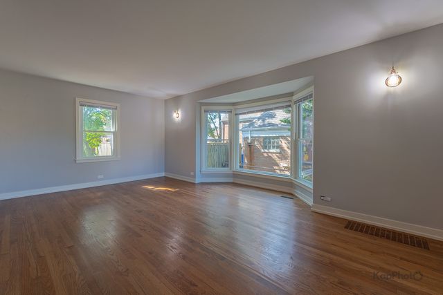 1335 Briar Court, Des Plaines, IL 60018