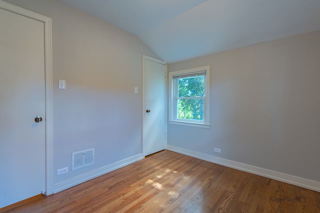 1335 Briar Court, Des Plaines, IL 60018