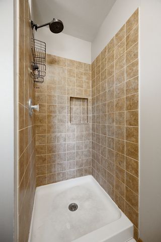 568 PAMELA Court, Gilberts, IL 60136