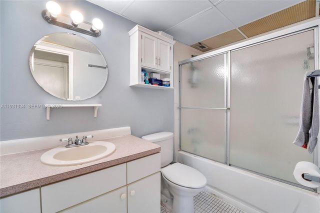 17560 Atlantic Blvd 118, Sunny Isles Beach, FL 33160