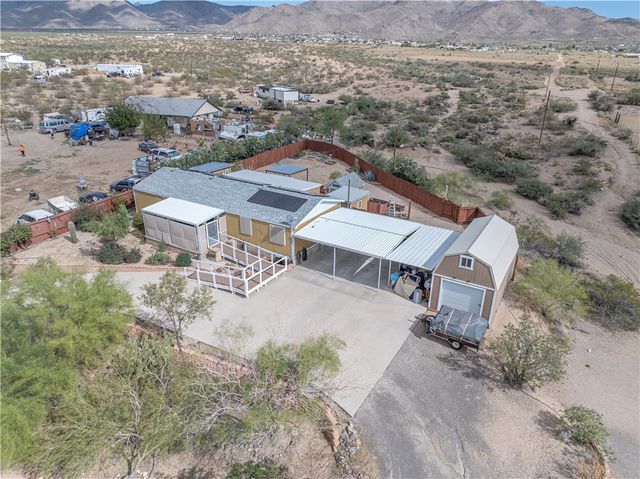 3720 N Hope Road, Golden Valley, AZ 86413