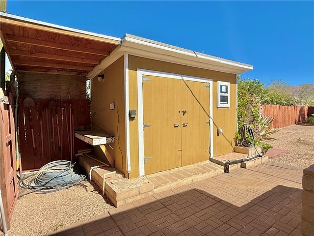 3720 N Hope Road, Golden Valley, AZ 86413