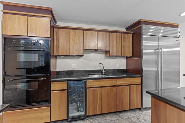 2 Cummings Road, Merrimack, NH 03054