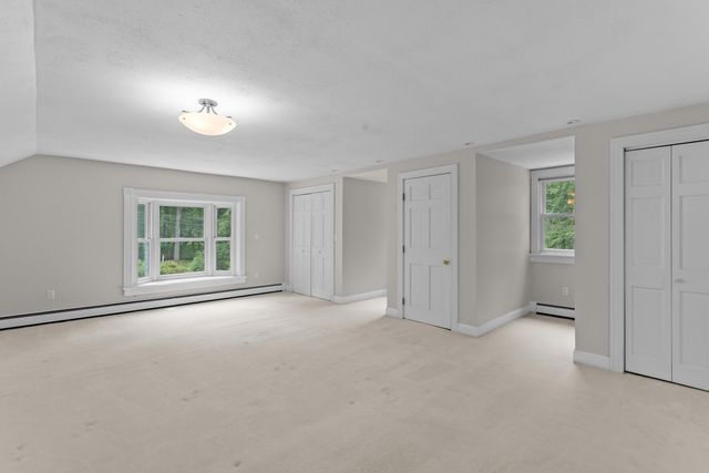 2 Cummings Road, Merrimack, NH 03054