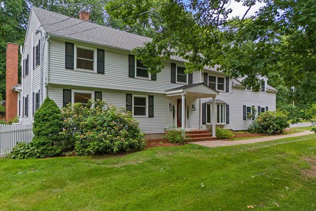 2 Cummings Road, Merrimack, NH 03054
