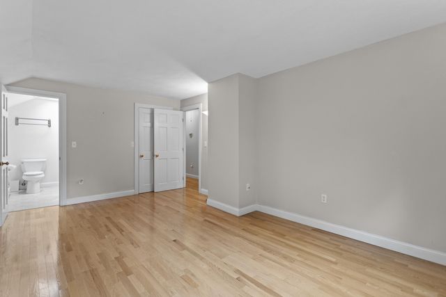 2 Cummings Road, Merrimack, NH 03054