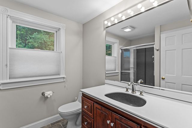 2 Cummings Road, Merrimack, NH 03054