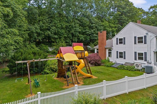 2 Cummings Road, Merrimack, NH 03054