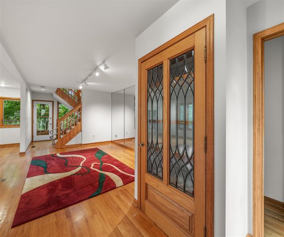 651 N 5th Avenue, Ann Arbor, MI 48104