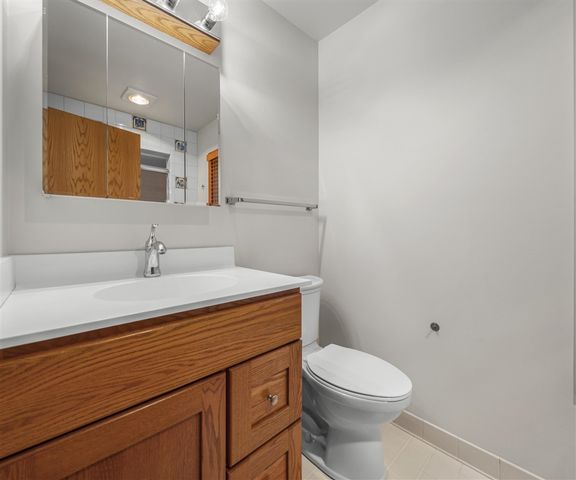 651 N 5th Avenue, Ann Arbor, MI 48104