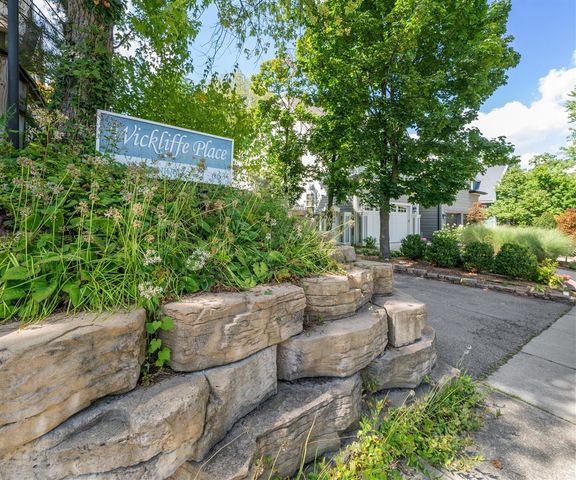 651 N 5th Avenue, Ann Arbor, MI 48104