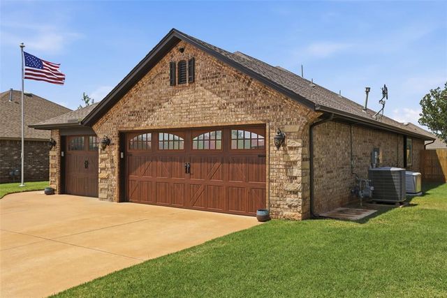 9101 Misty Lane, Oklahoma City, OK 73160