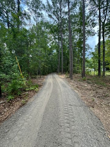 302 Summerset Lane, Summerville, SC 29483