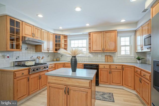 205 ADAMS AVE, Pitman, NJ 08071