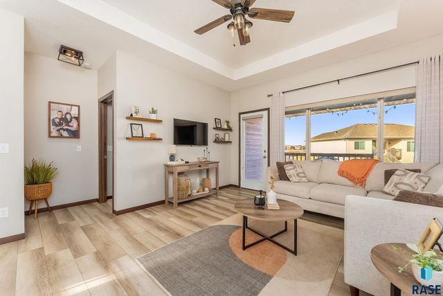 9520 W Keyrell Cir Circle, Sioux Falls, SD 57106